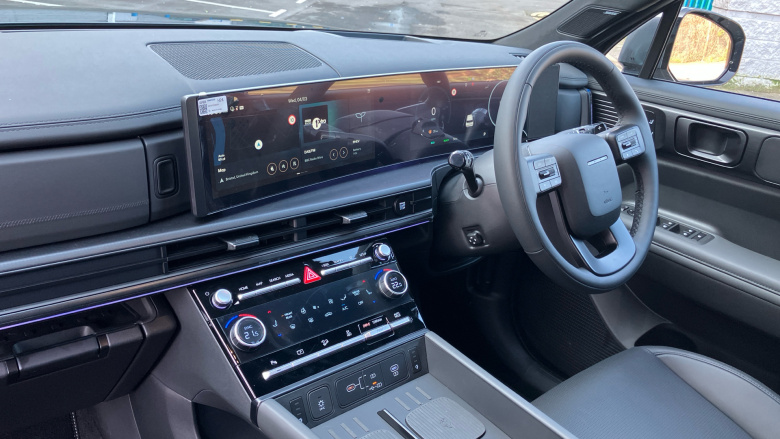 Hyundai SANTA FE 1.6 TGDi Plug-in Hybrid Calligraphy 5dr 4WD Auto Estate